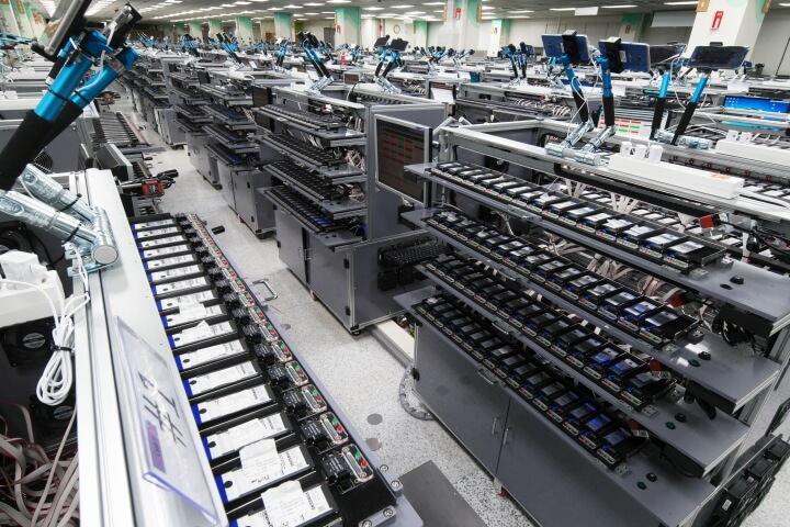 Samsung Akku-Testanlage © faktor3server.de / Samsung