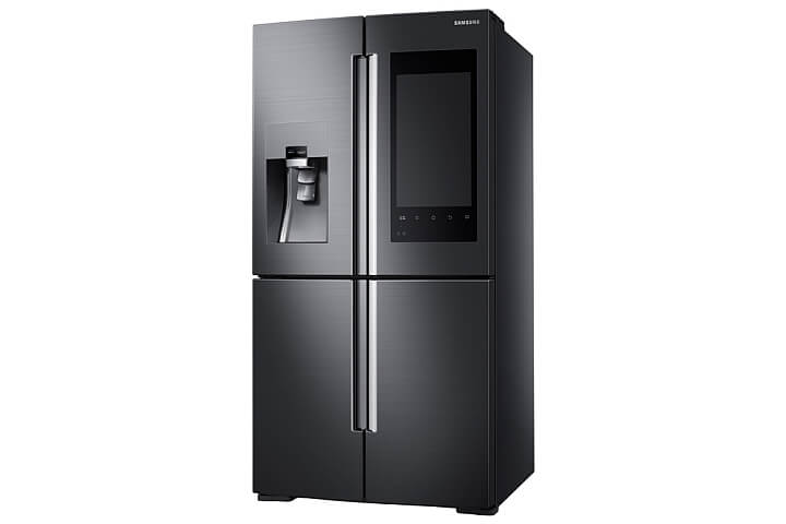 Samsung Family Hub Refrigerator © samsung.com